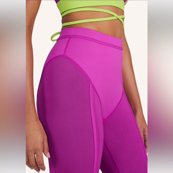 NWOT Peloton Solid Panty Legging - Picture 6 of 7